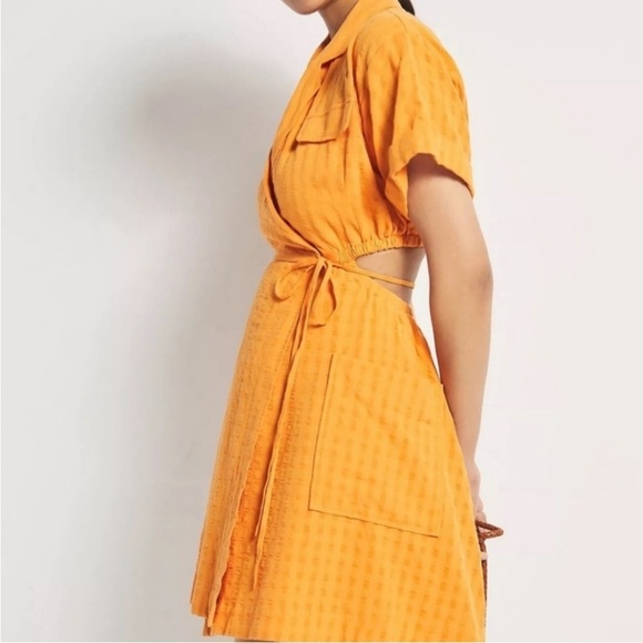 Anthropologie Vibrant Orange Wrap Mini Dress With Cut Out Size Medium. - Picture 4 of 12